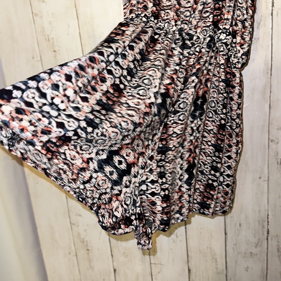 Rue 21 Romper - Picture 8 of 11